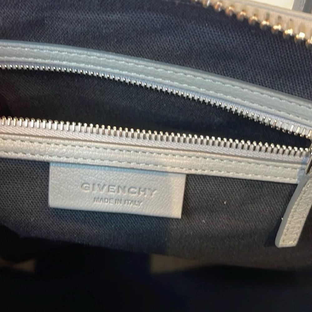 Givenchy Antigona Medium Leather Satchel | Grey | NEW - Picture 14 of 16